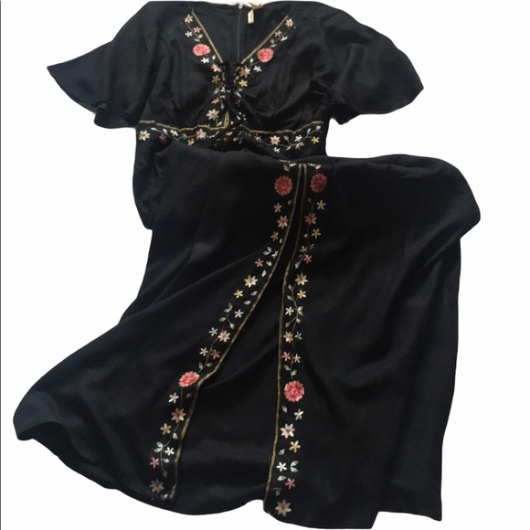 Dresses & Skirts - Japana . Black Embroidered Maxi Dress.